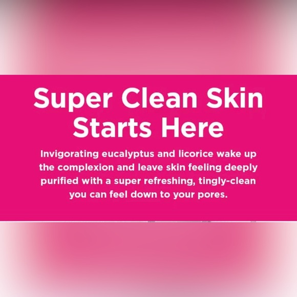GLAMGLOW Supercleanse “Clearing Cream-To-Foam Cleaner” (New!) Full size - Picture 3 of 10